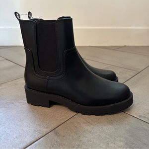 Faux-leather Chelsea boots Old Navy